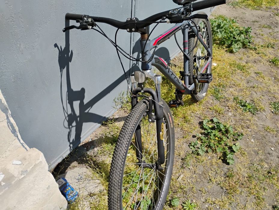 Bicicletă noua mărime L