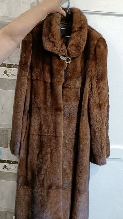 Продам шубу норковая