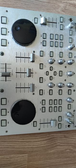 Контролери за dj