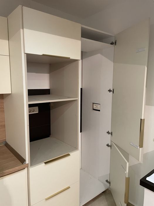 Mobila de bucatarie,facuta la comanda