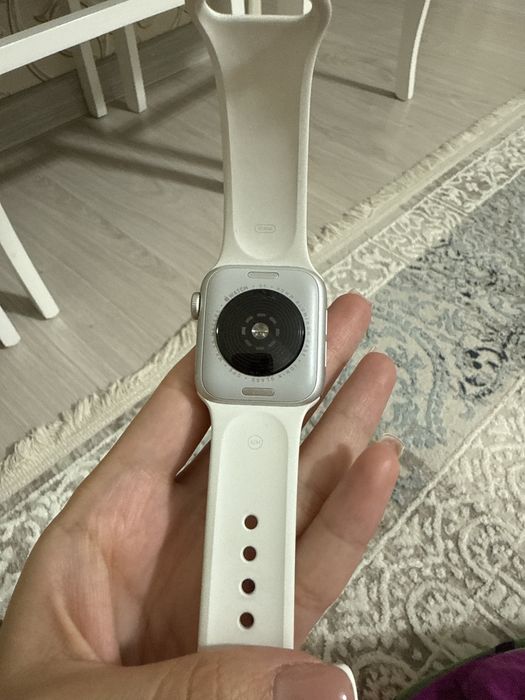 Apple watch Se 2022 смарт часы