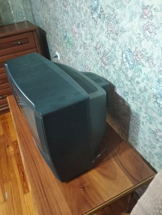 Телевизор   JVC  на запчасти.