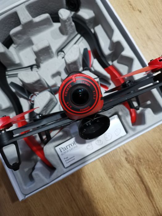 Drona Profesionala Parrot Bebop Ca Noua La Cutie Cu Doua Baterii