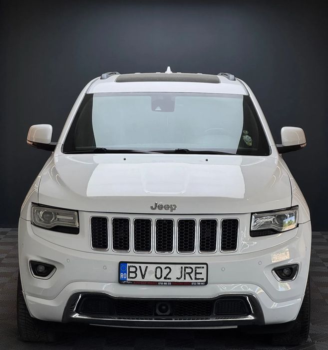 Jeep Grand Cherokee Vând Jeep Grand Cherokee in stare foarte buna