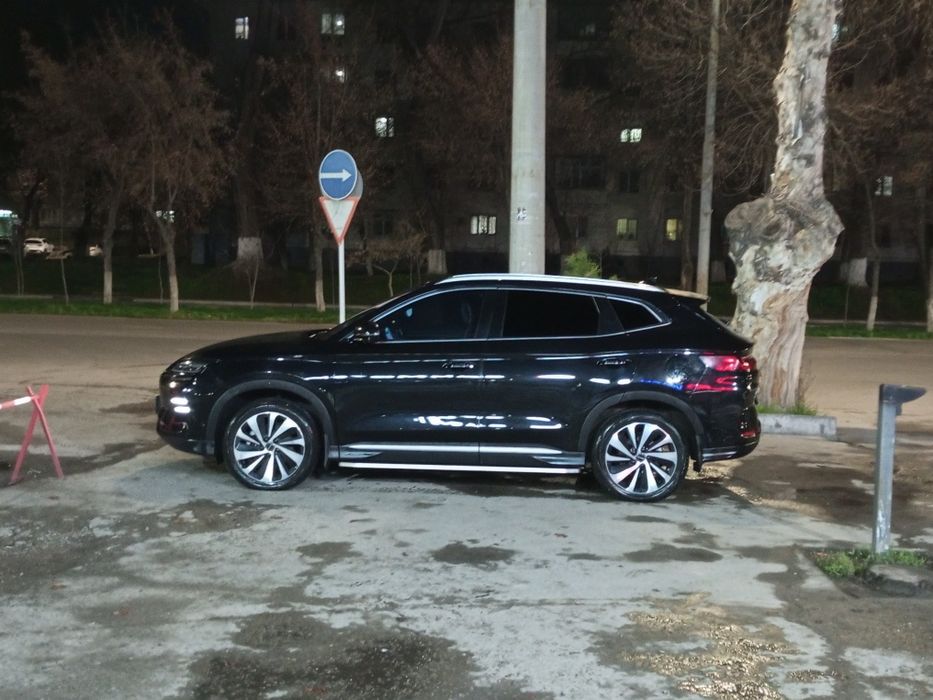 Biznes Klass Taksi Xizmati | BYD Champion