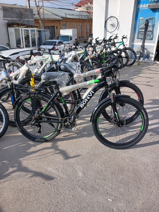 Сотилади яанги скарсной велосипед бонви