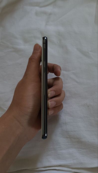 Samsung s10e 128гб идеал