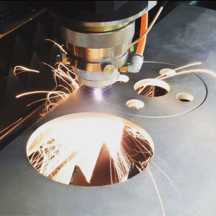 Услуги Лазерной и Плазменной резки метала ,Сварочные услуги