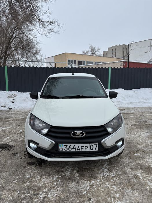 Лада гранта 2019 года