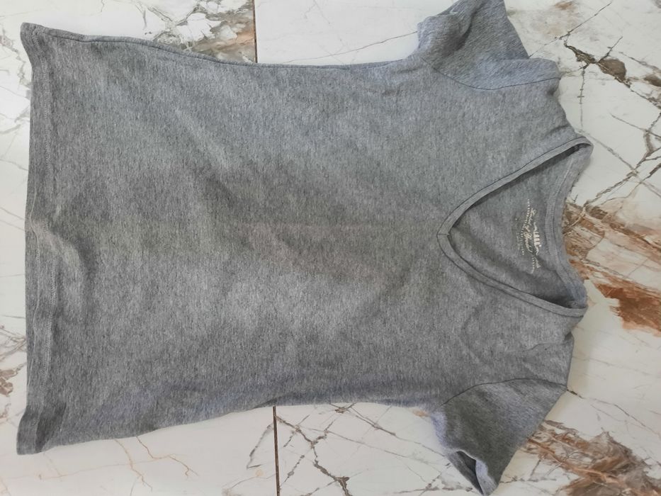 Отдам даром вещи женские