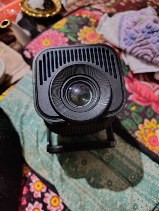 Proektor sotiladi arginali model 03