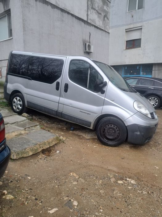 Рено Трафик 2.5  150 к с