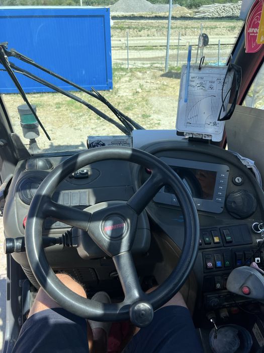 Manitou MRT 2150 Priv +