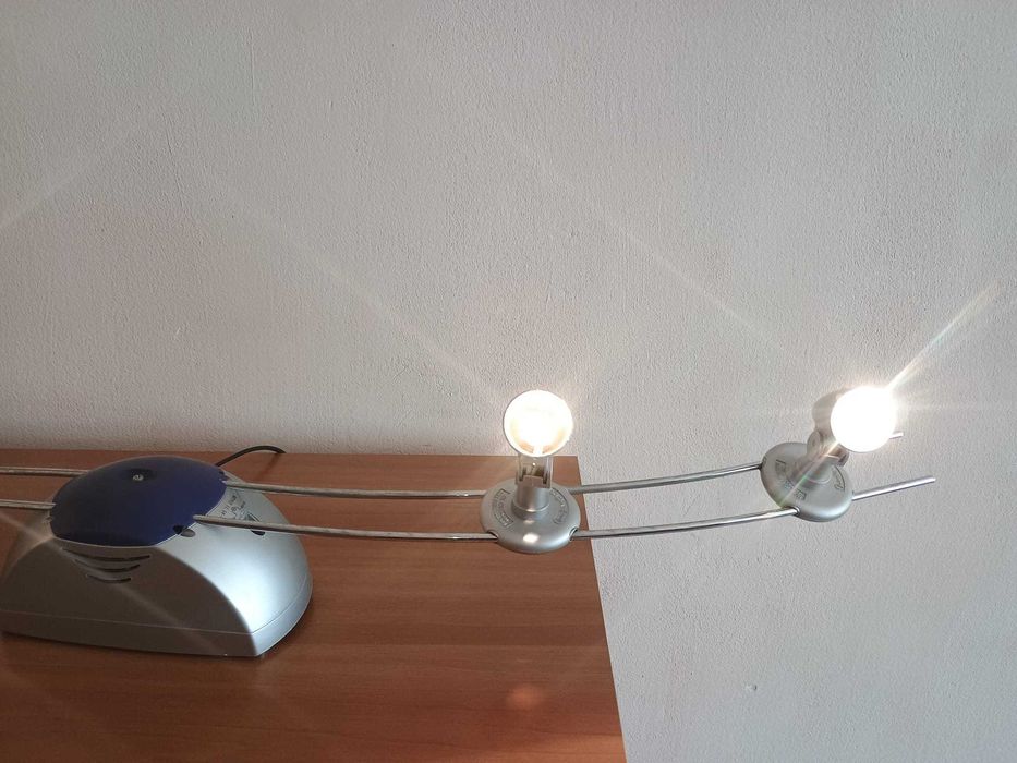 Corp iluminat 4 becuri, pentru mobilă sau perete, transport Sibiu