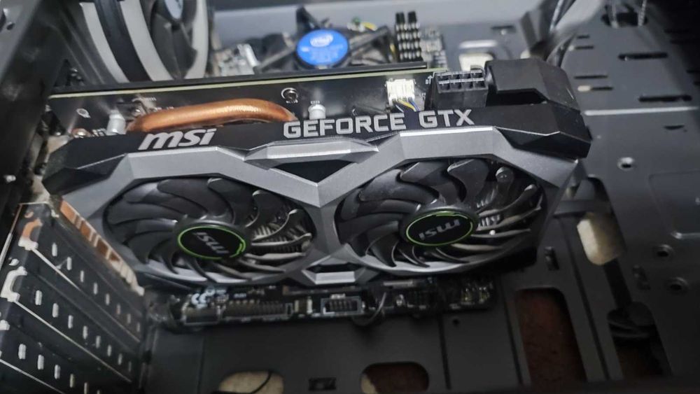 Десктоп Кoмпютър G:Rigs Intel i3-9100F 3.6GHz , DDR4 2666 MHz 16 GB, GTX 1660, SSD 512, HDD 1TB