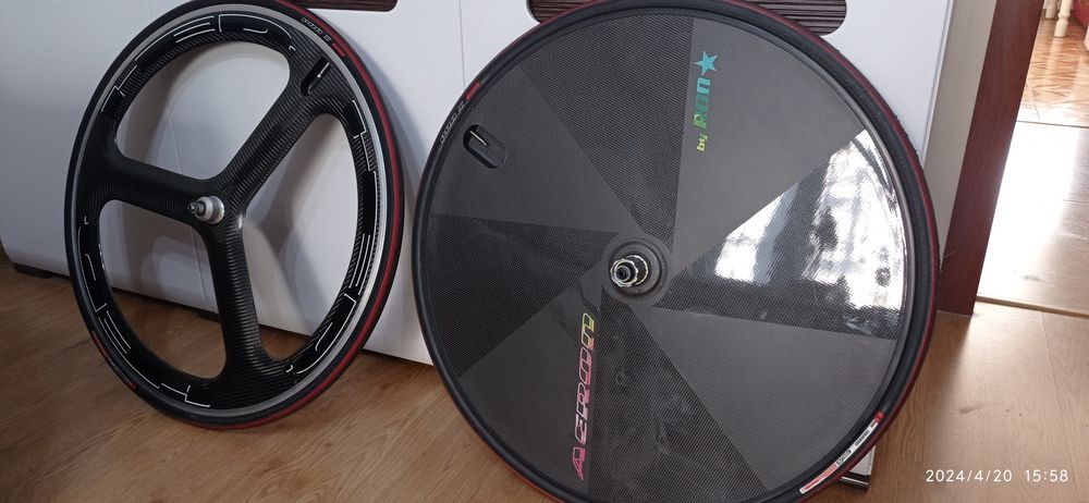 Колеса  карбоновые диски