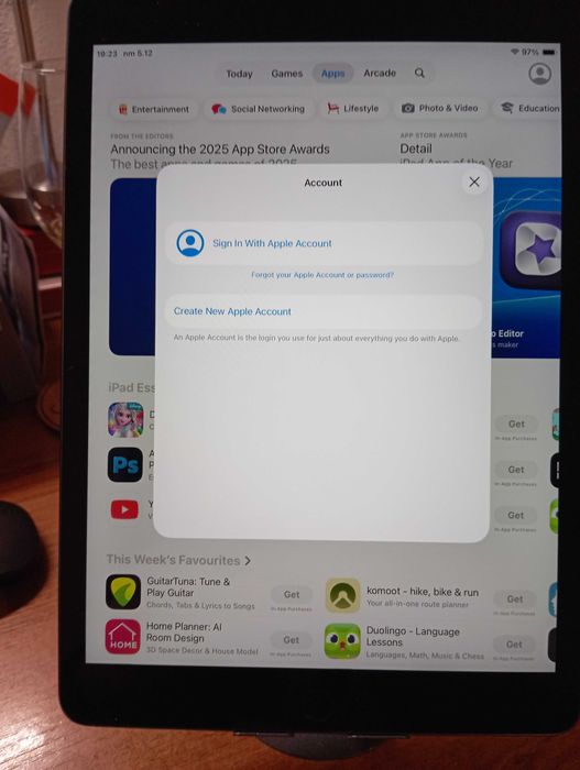 Таблет Apple iPad 9gen 10.2" 256GB Wi-Fi