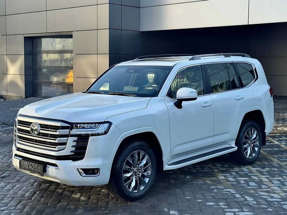 Зеркало Toyota Land Cruiser 300