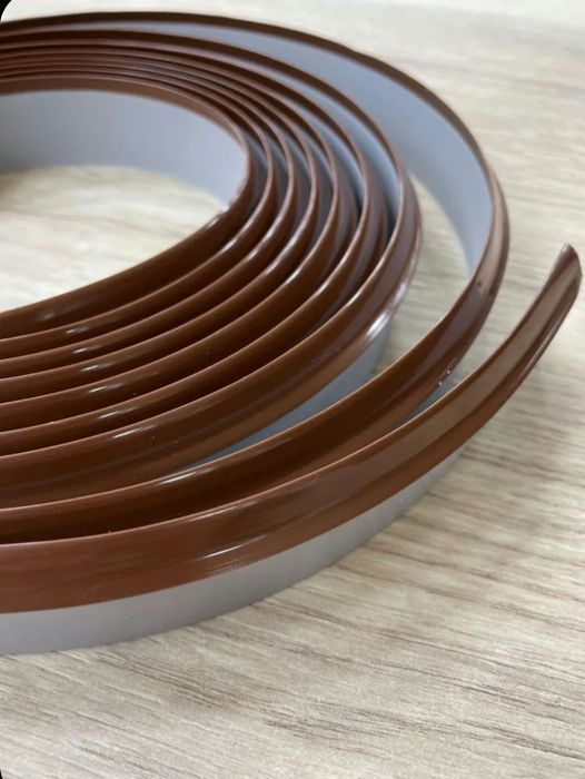 Гибкий плинтус для столешницы