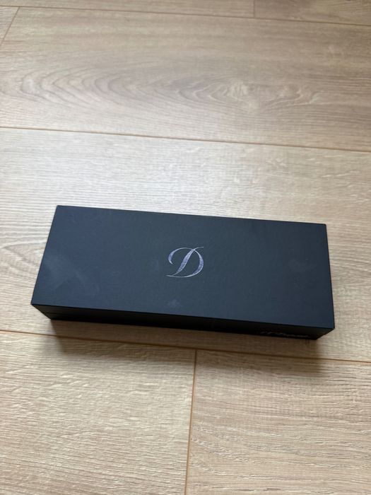 Dupont кутия за химикалка