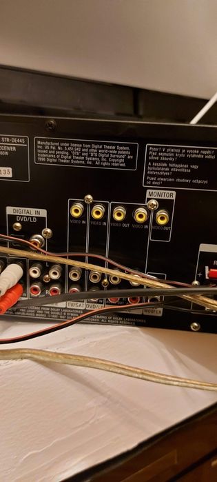 Ofer spre vânzare amplificator audio Sony
