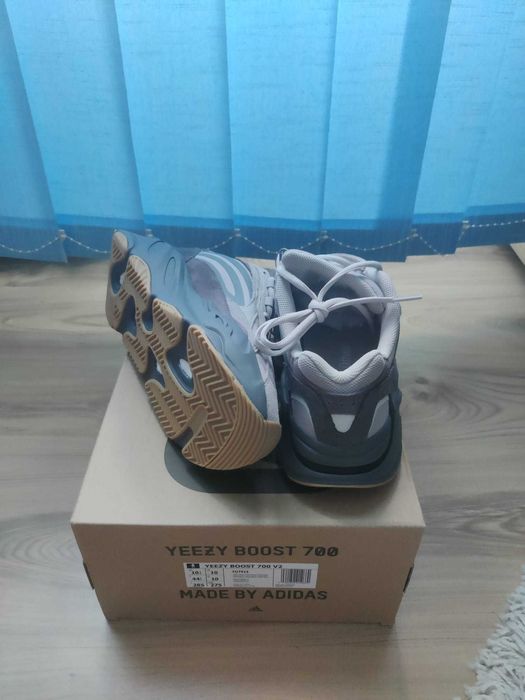 Adidas Yeezy Boost 700 V2 "Tephra"