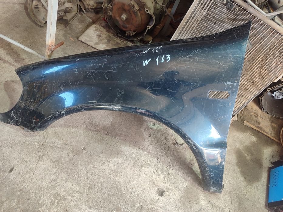 Крыло левый мерседес ml W163