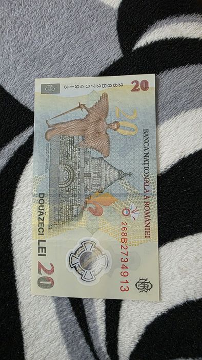 Vând bancnote românești de 20 lei.