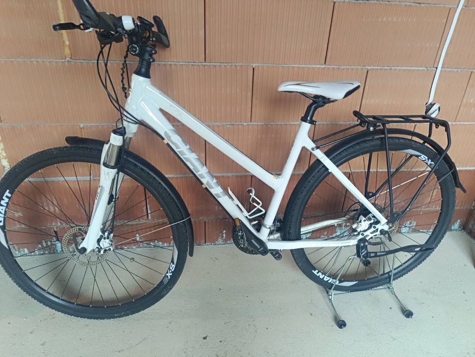 Градски велосипед Giant 28” алуминий М