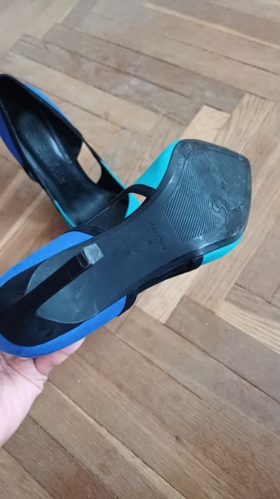 Pantofi cu toc Bershka