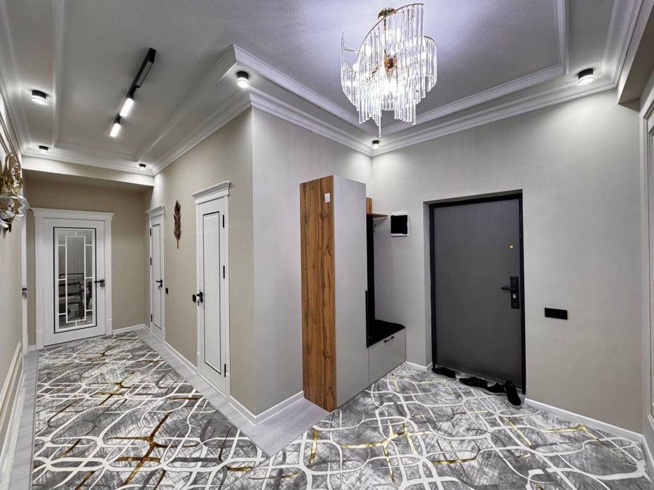 Продаётся люкс квартира. Самарканд Павород