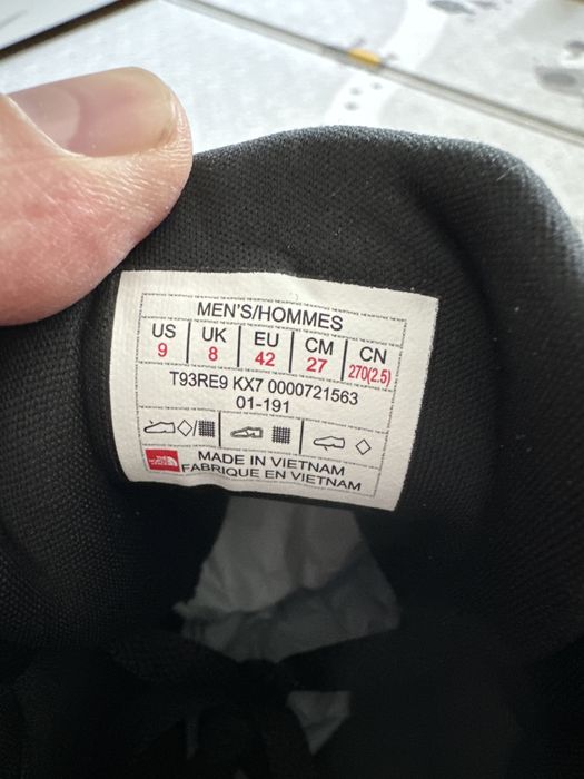 Оригинални зимни обувки The North Face размер 42