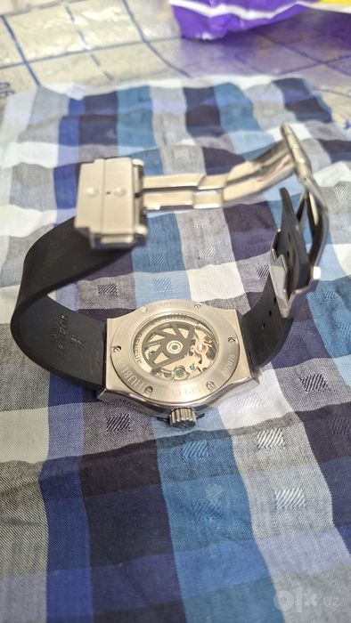 Наручные часы Hublot
