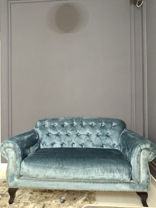 Продается диван новый