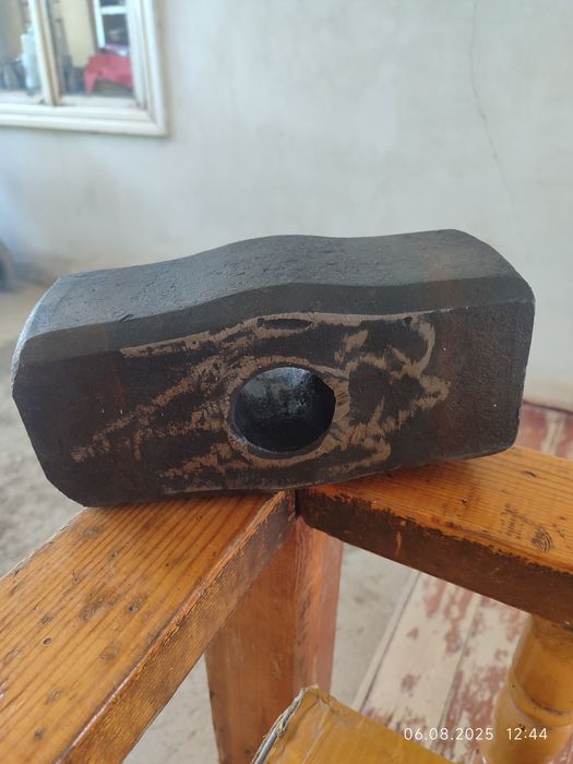 Кувалдо 15 Килограмм