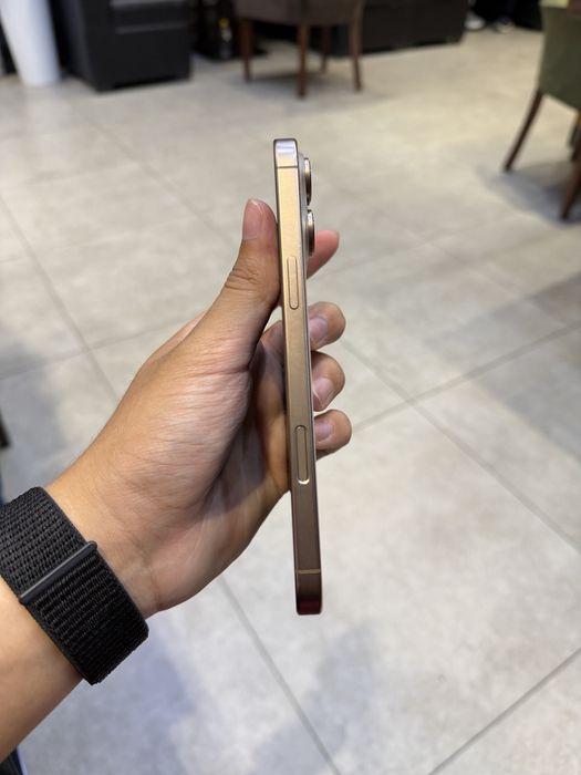 Iphone 16 pro max 256 - 95