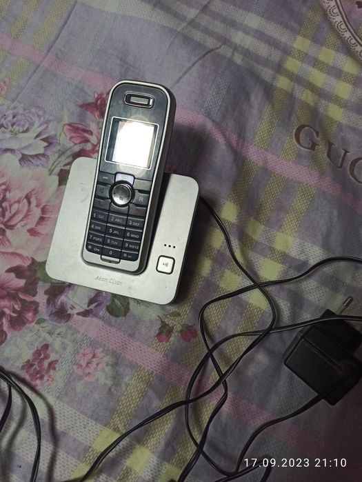 Продам радиотелефон Германия