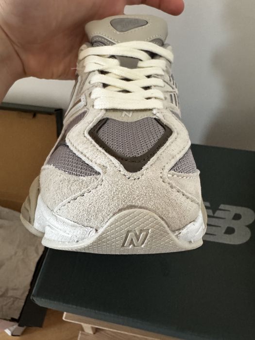New Balance 9060 Bej