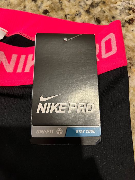 Adidas  Nike dry fit Adidas клинчета панталонки