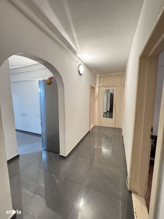 Apartament de 3 camere, Decomandat, 73 mp, Zona Dambul Rotund