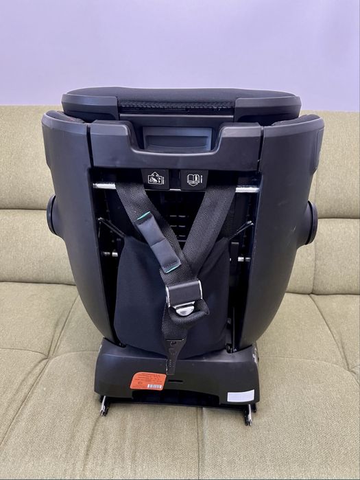 Britax Romer Advansafix IV R, Isofix, 9-36 kg, culoare Air Black