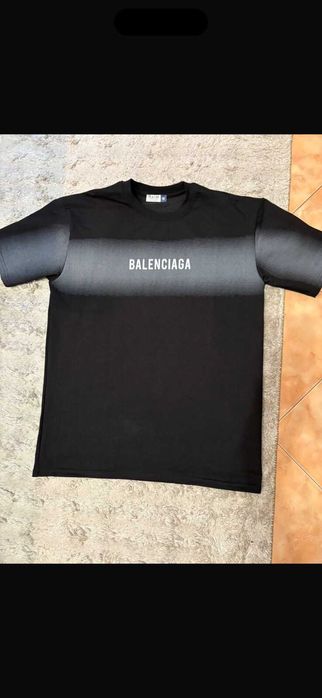 Маркова тениска  Balenciaga