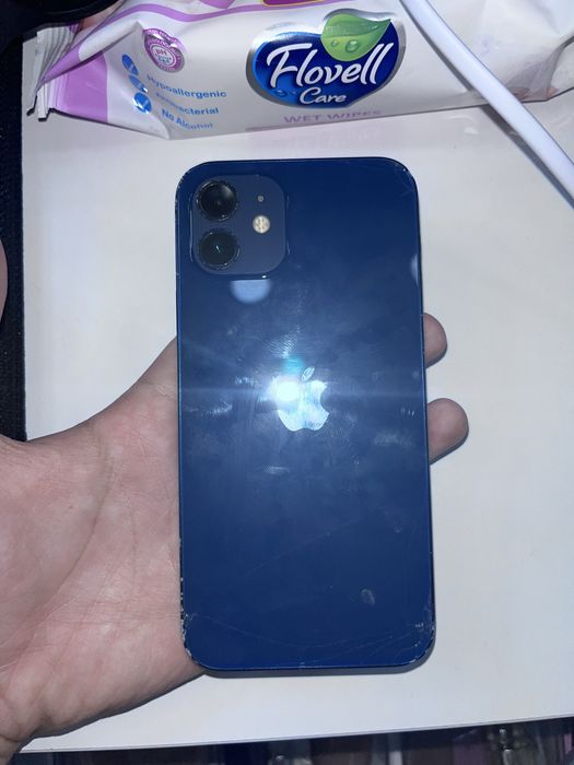 iPhone 12 обычный 128гб 78% акумулятор