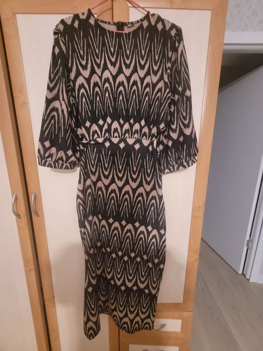 Платье вечернее нарядное