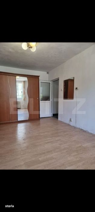 Spatiu comercial, 65 mp, zona Imparatul Traian