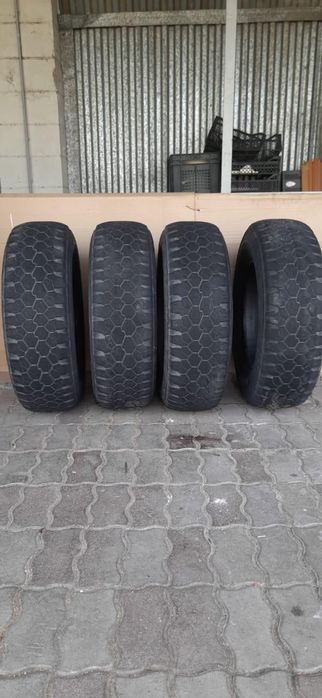 Всесезонные R17 от Крузак 200