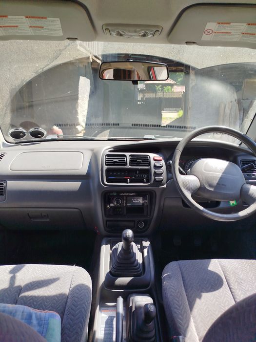 Vând Suzuki Grand Vitara