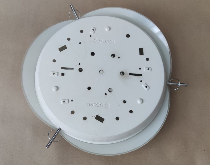 Аплик за таван или стена, размери 40 см