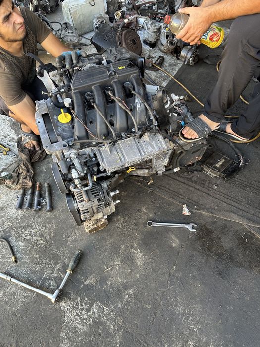 Ларгус Рено Ниссан Альмера двигатель из Европы