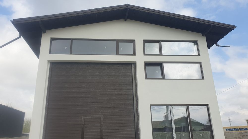 Hala depozitare Service auto After school.loc joaca..detailing auto